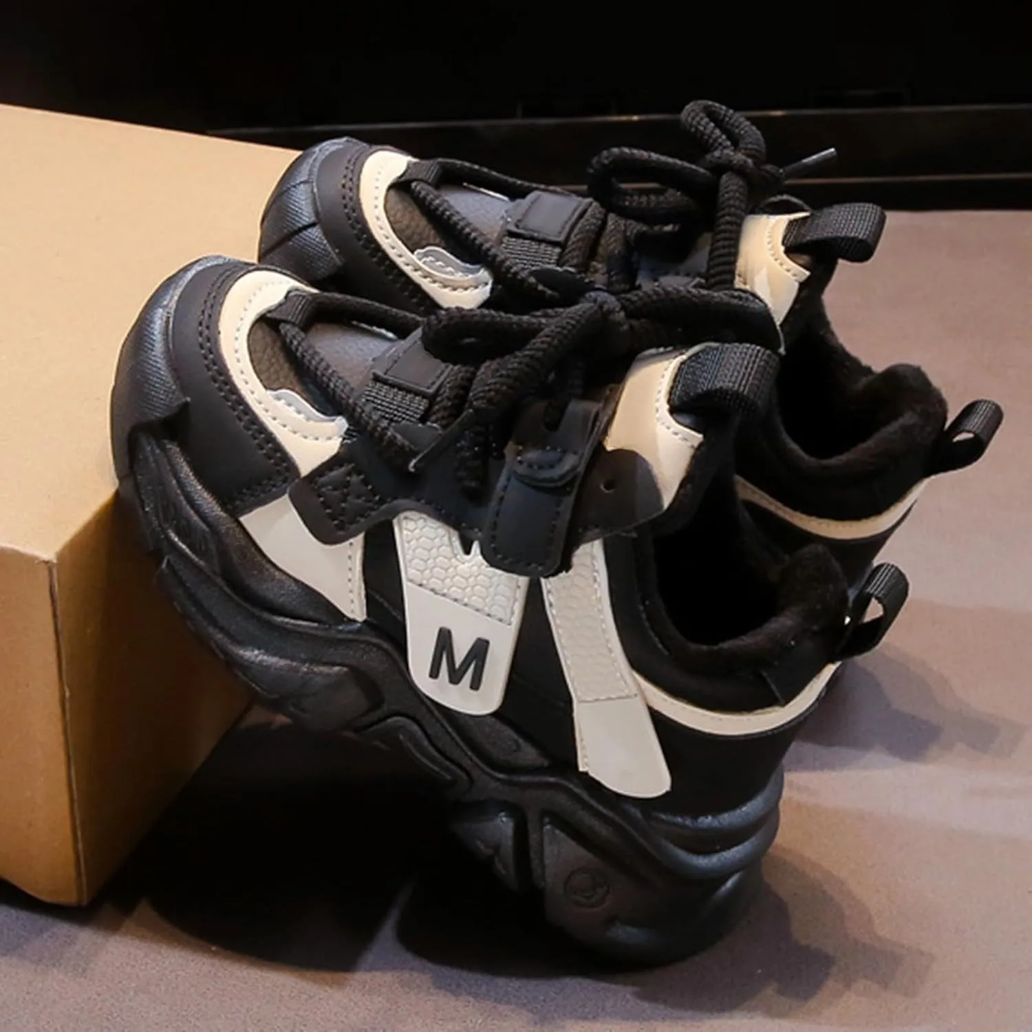 Chunky Sneakers for Girls Fashion Lace-up Comfortable Breathable Casual Walking Shoes for Outdoor Athletic Sport