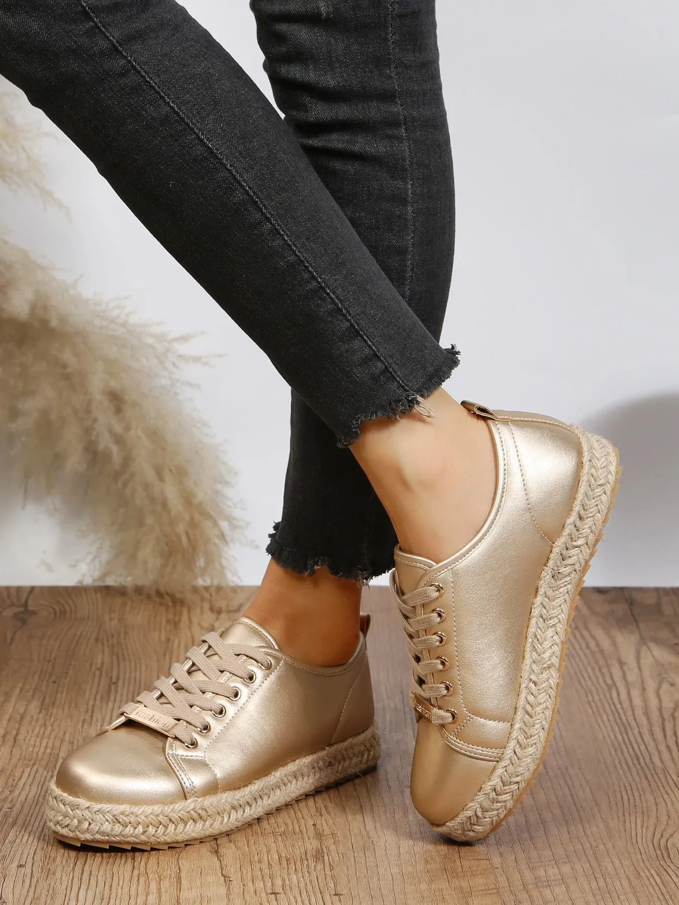 ROSIE | Comfortable Summer Sneakers