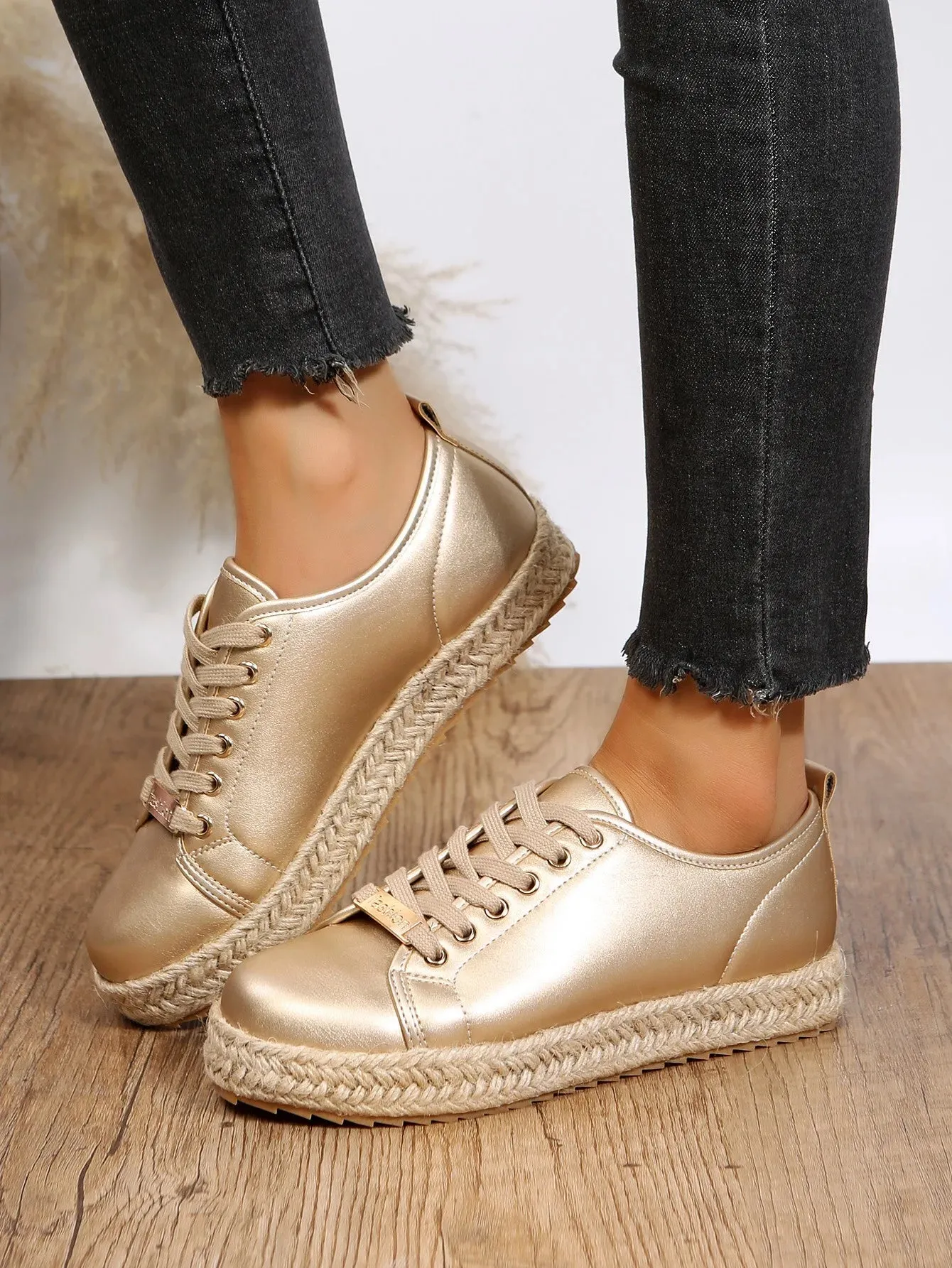 ROSIE | Comfortable Summer Sneakers