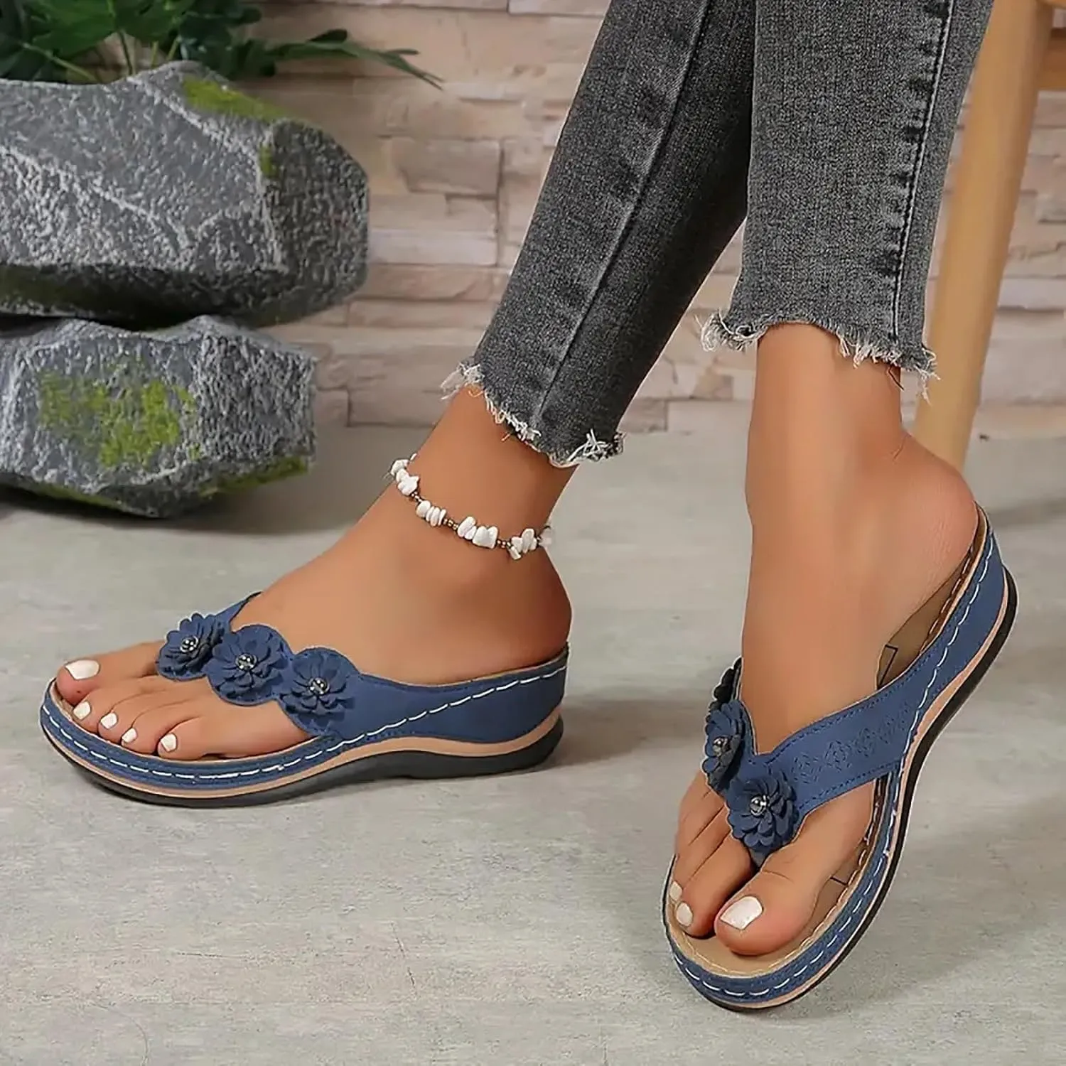 Wedge Sandals for Women Low Heel,Classic Open Toe Sandals with Back Zipper Sparkly Rhinestone Hollow Summer Sandals